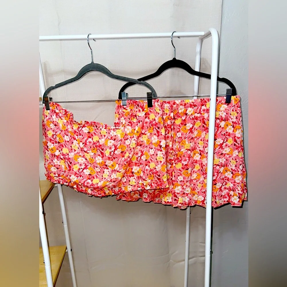 NWOT Pink Lily Set - Picture 2 of 4